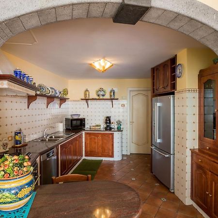 Ilary House - De Vivo Realty Positano Villa Bagian luar foto