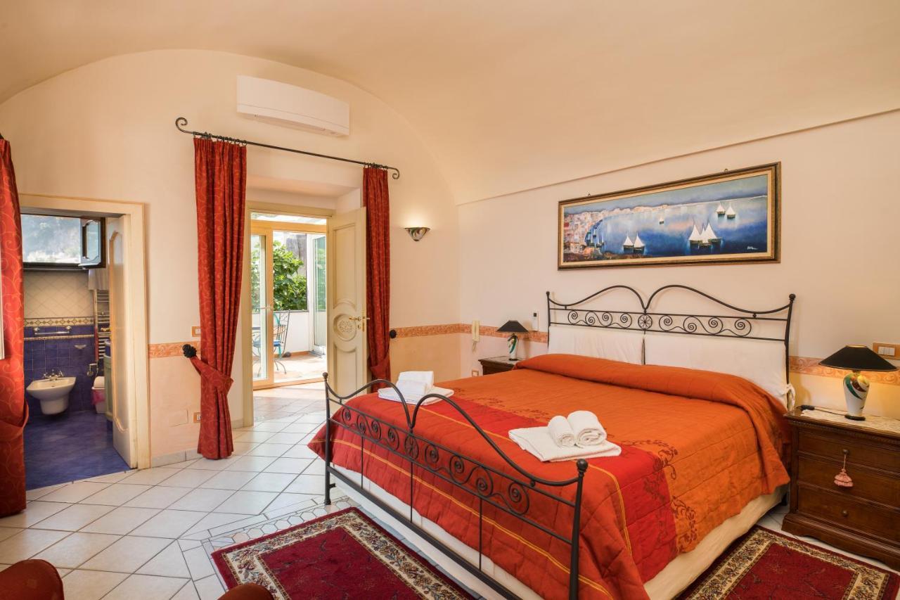 Ilary House - De Vivo Realty Positano Villa Bagian luar foto