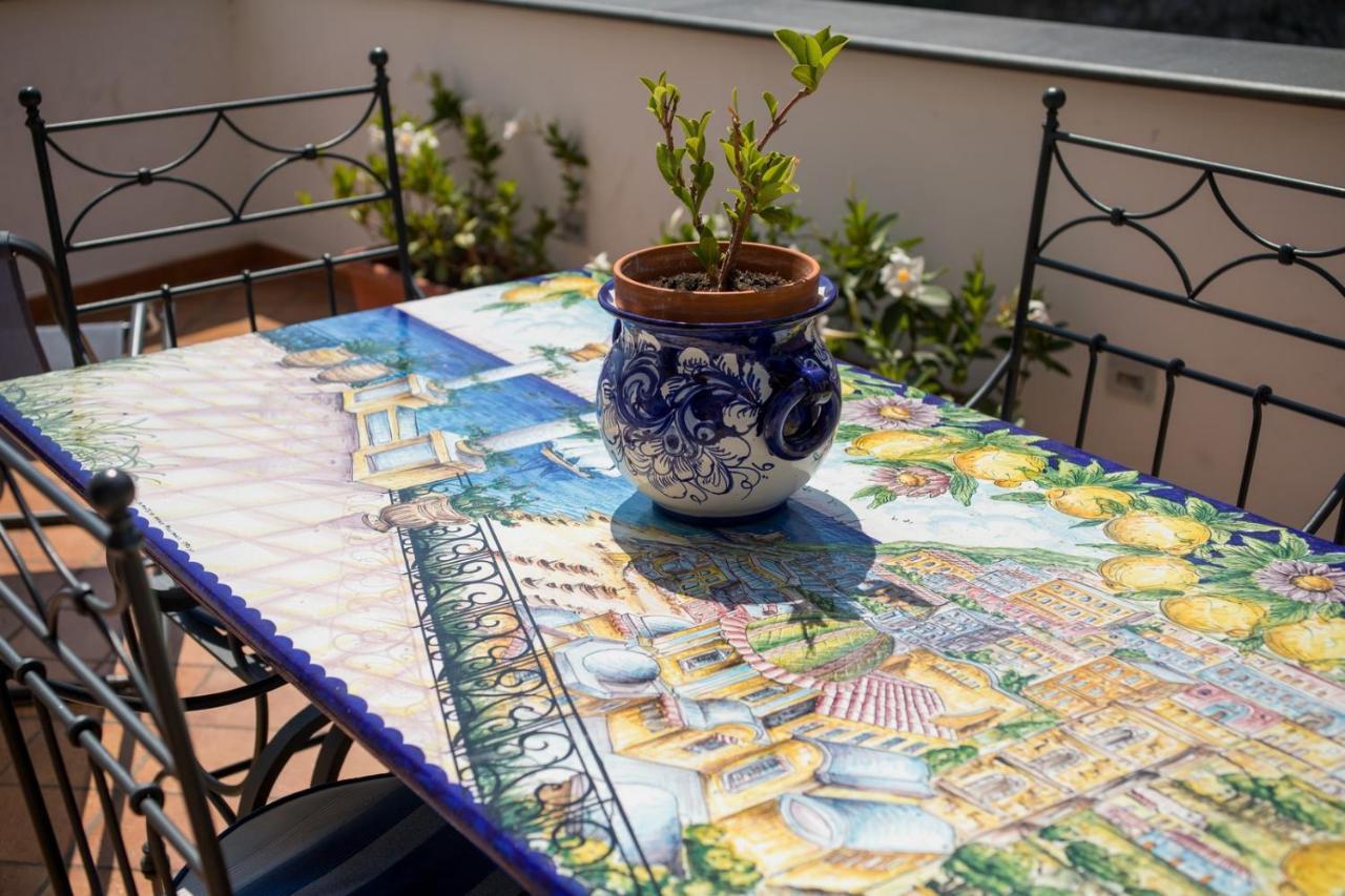 Ilary House - De Vivo Realty Positano Villa Bagian luar foto